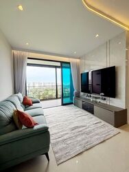 Treasure at Tampines (D18), Condominium #564087371